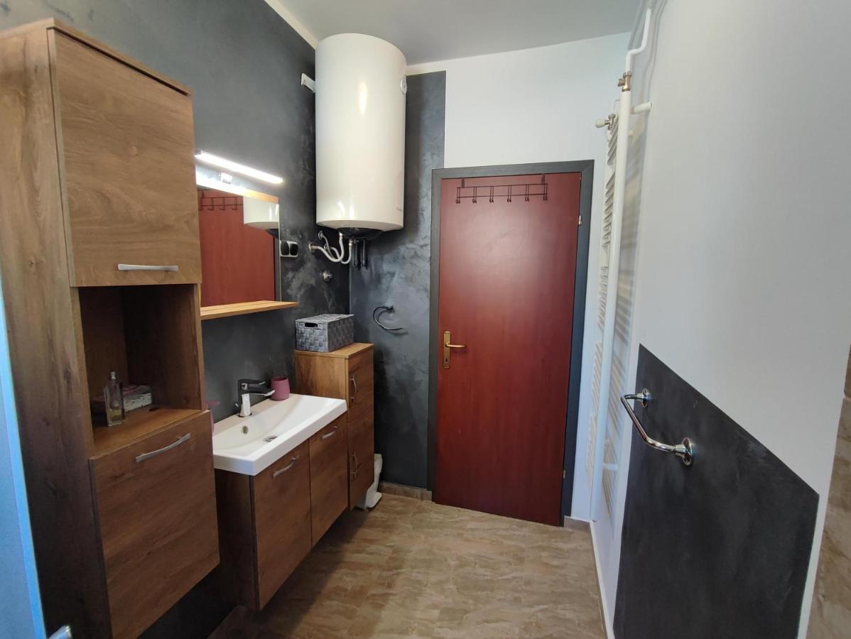 Apartment Ari روفينج المظهر الخارجي الصورة